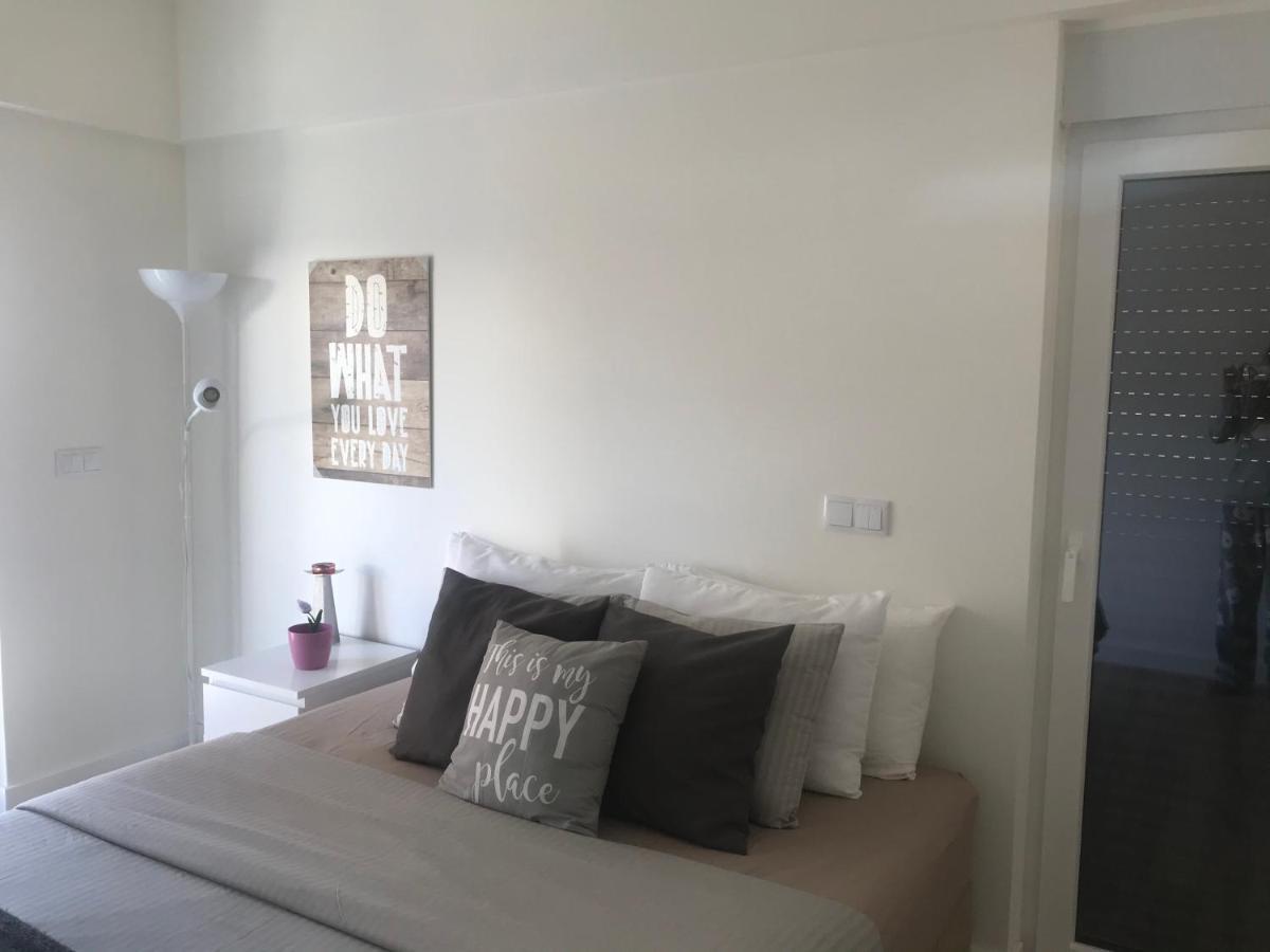 Modern Double Room With Private Balcony Montijo Exterior photo