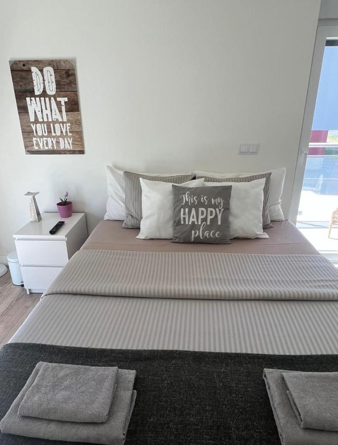 Modern Double Room With Private Balcony Montijo Exterior photo
